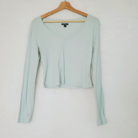 Wild Fable | Ribbed V-Neck Long Sleeve Crop Top - Picture 2 of 6